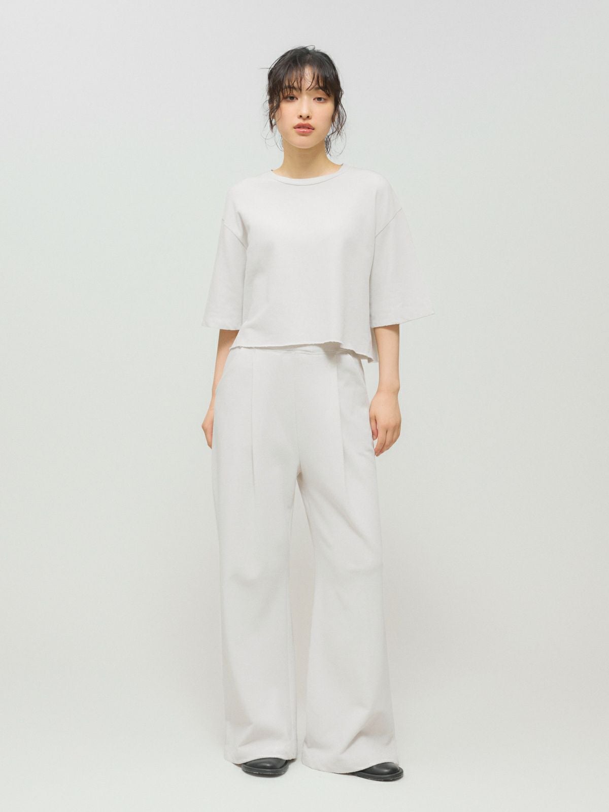 MIDIUMISOLID for Ladies スウェットタックフレアパンツ｜ MARcourt