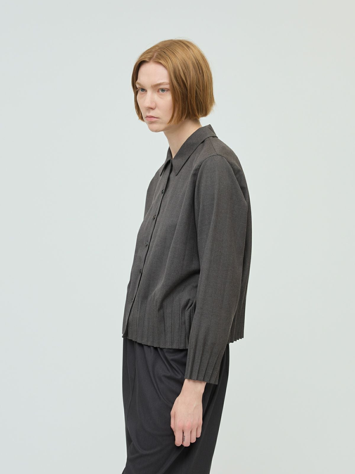 mizuiro ind プリーツヘムシャツ｜ MARcourt ONLINE STORE