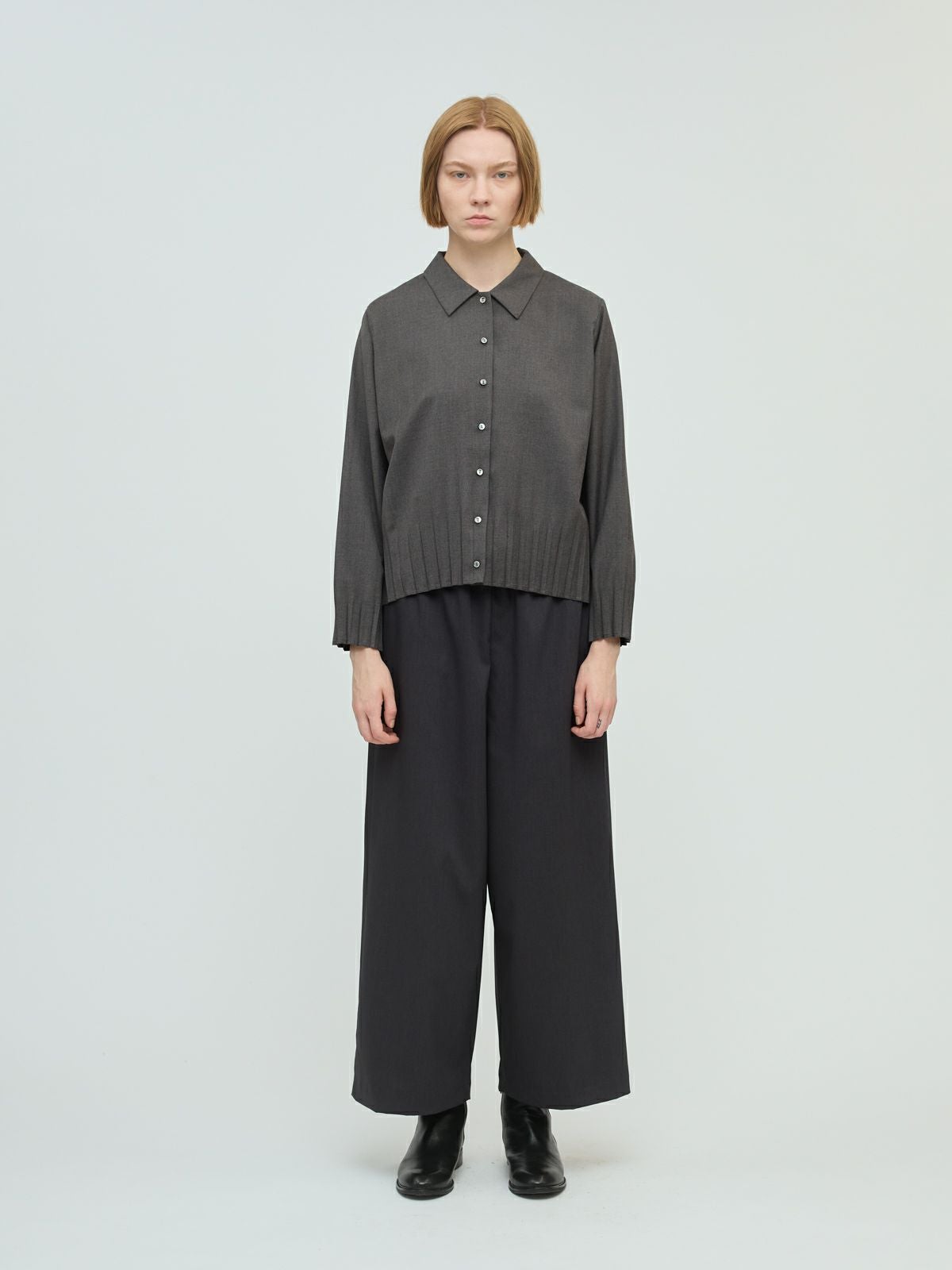 mizuiro ind プリーツヘムシャツ｜ MARcourt ONLINE STORE