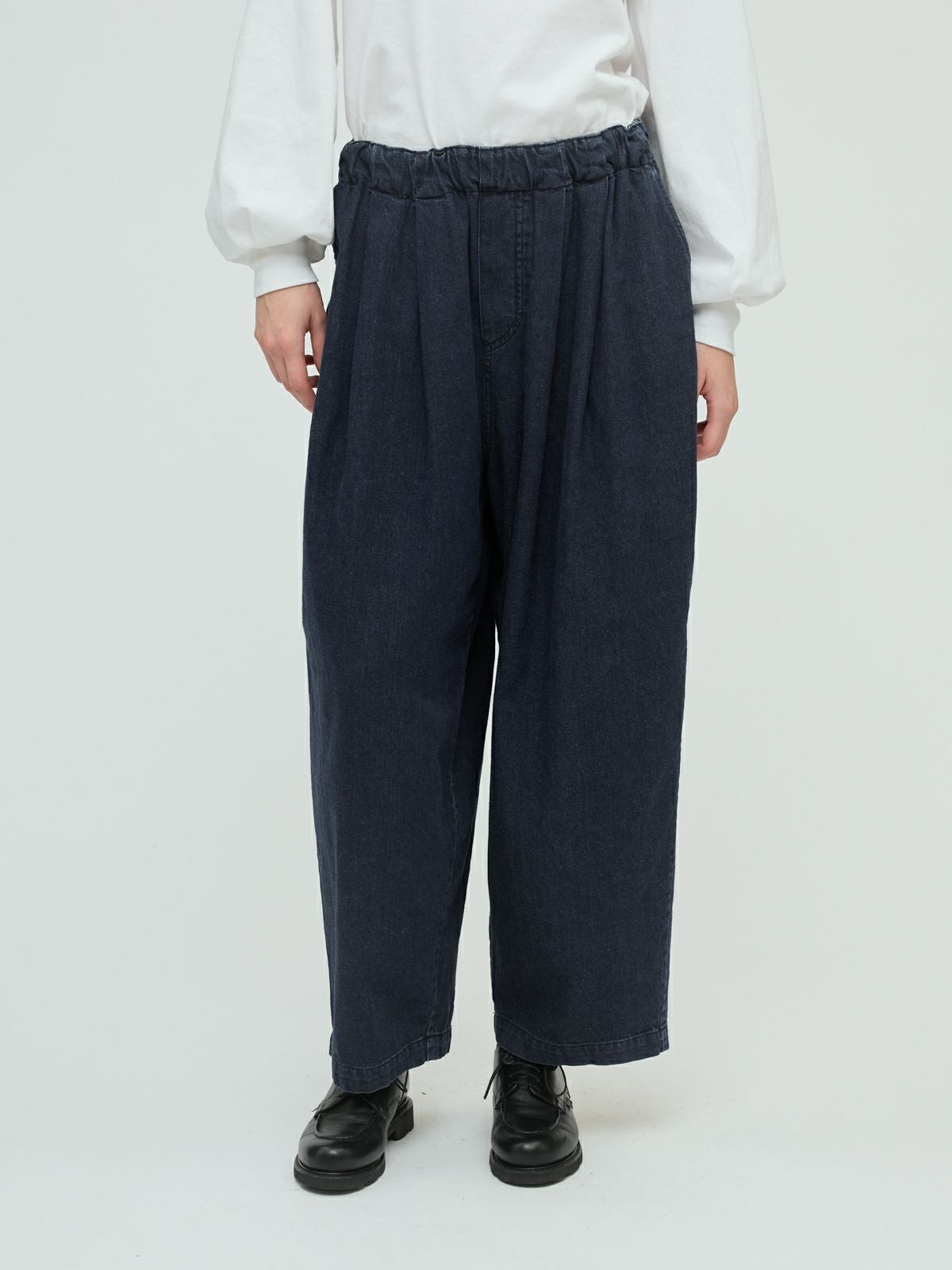 mizuiro ind デニムタックワイドパンツ｜ MARcourt ONLINE STORE