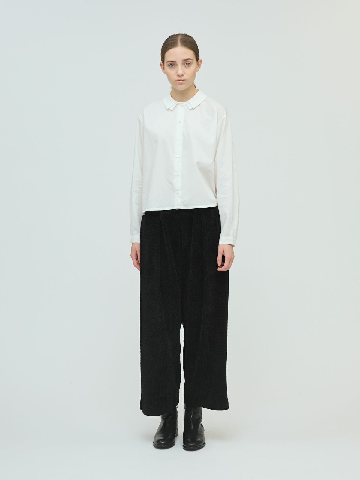 mizuiro ind ベロアジャカードタックパンツ｜ MARcourt ONLINE STORE