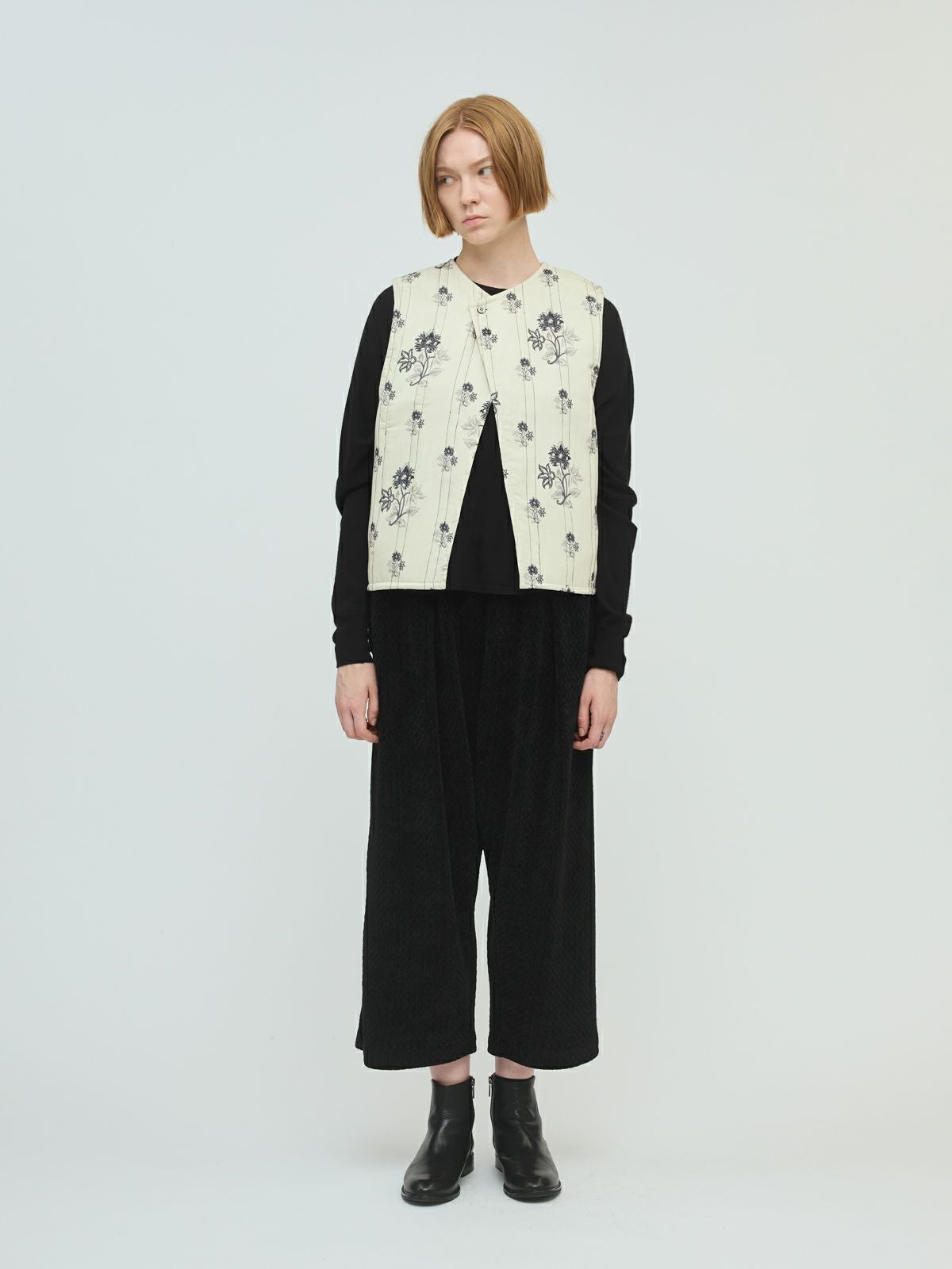 mizuiro ind ベロアジャカードタックパンツ｜ MARcourt ONLINE STORE