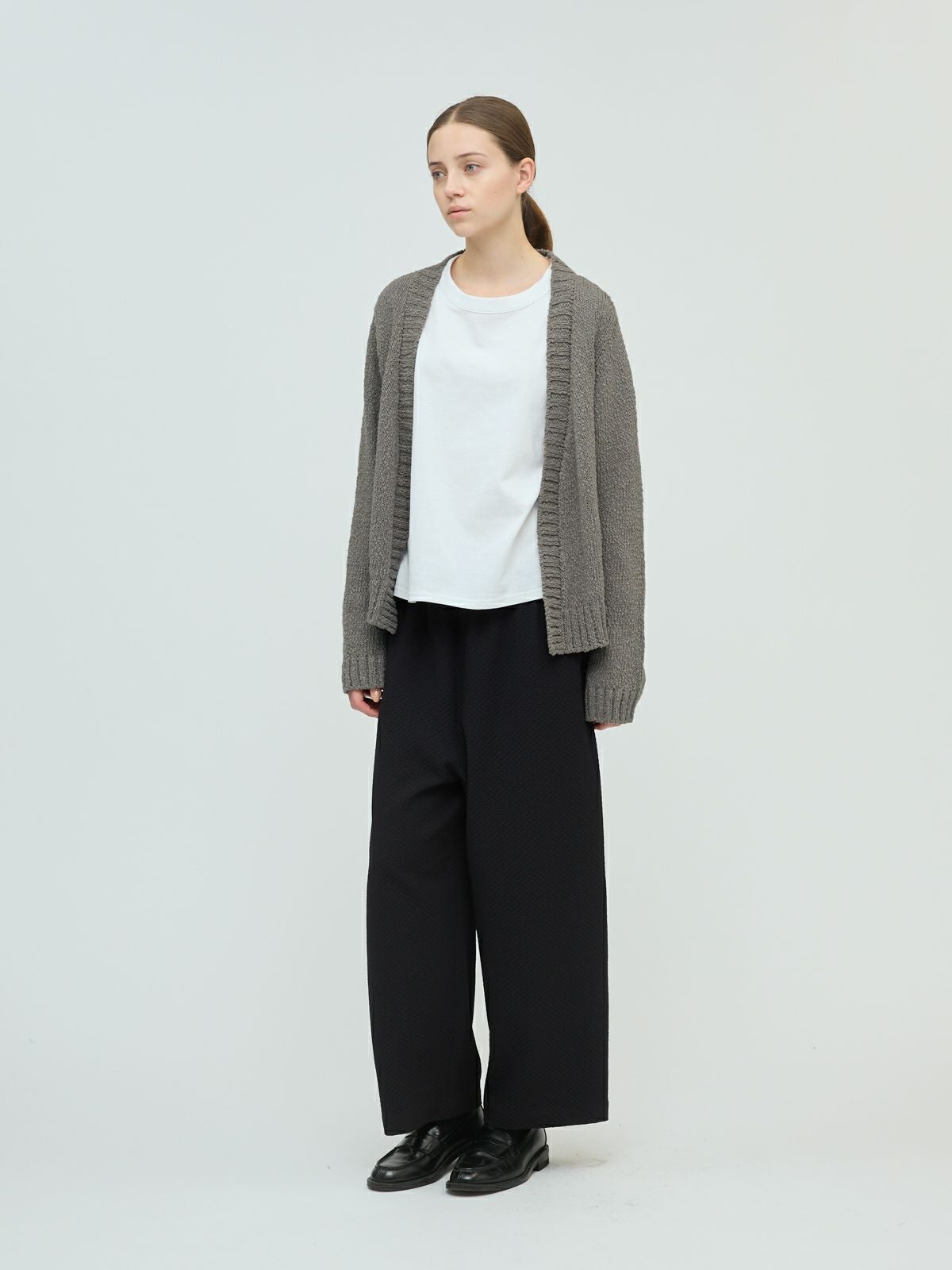 3/9(月)正午販売終了】mizuiro ind リリーヤーンVネックカーディガン