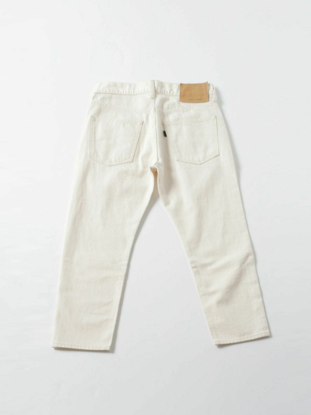 mizuiro ind 8分丈ホワイトデニム｜ MARcourt ONLINE STORE