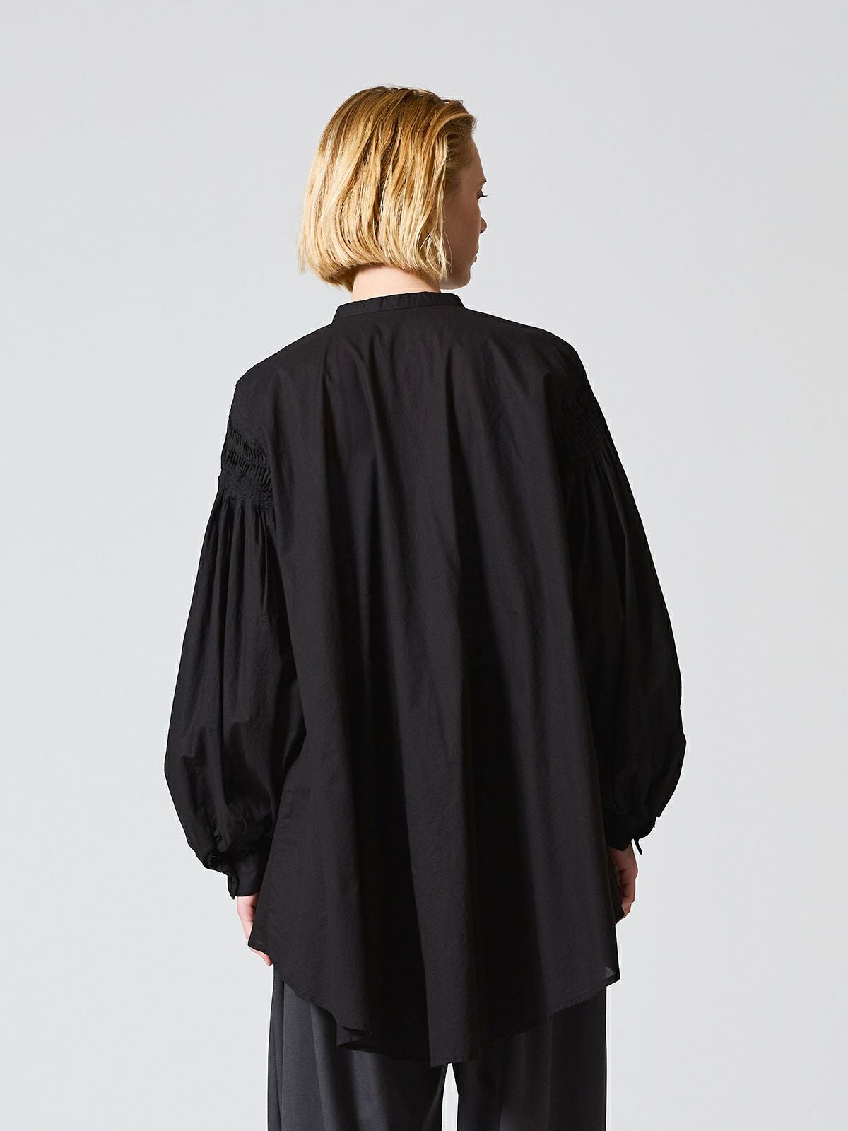 mizuiro ind ピンタックパフスリーブシャツ｜ MARcourt ONLINE STORE