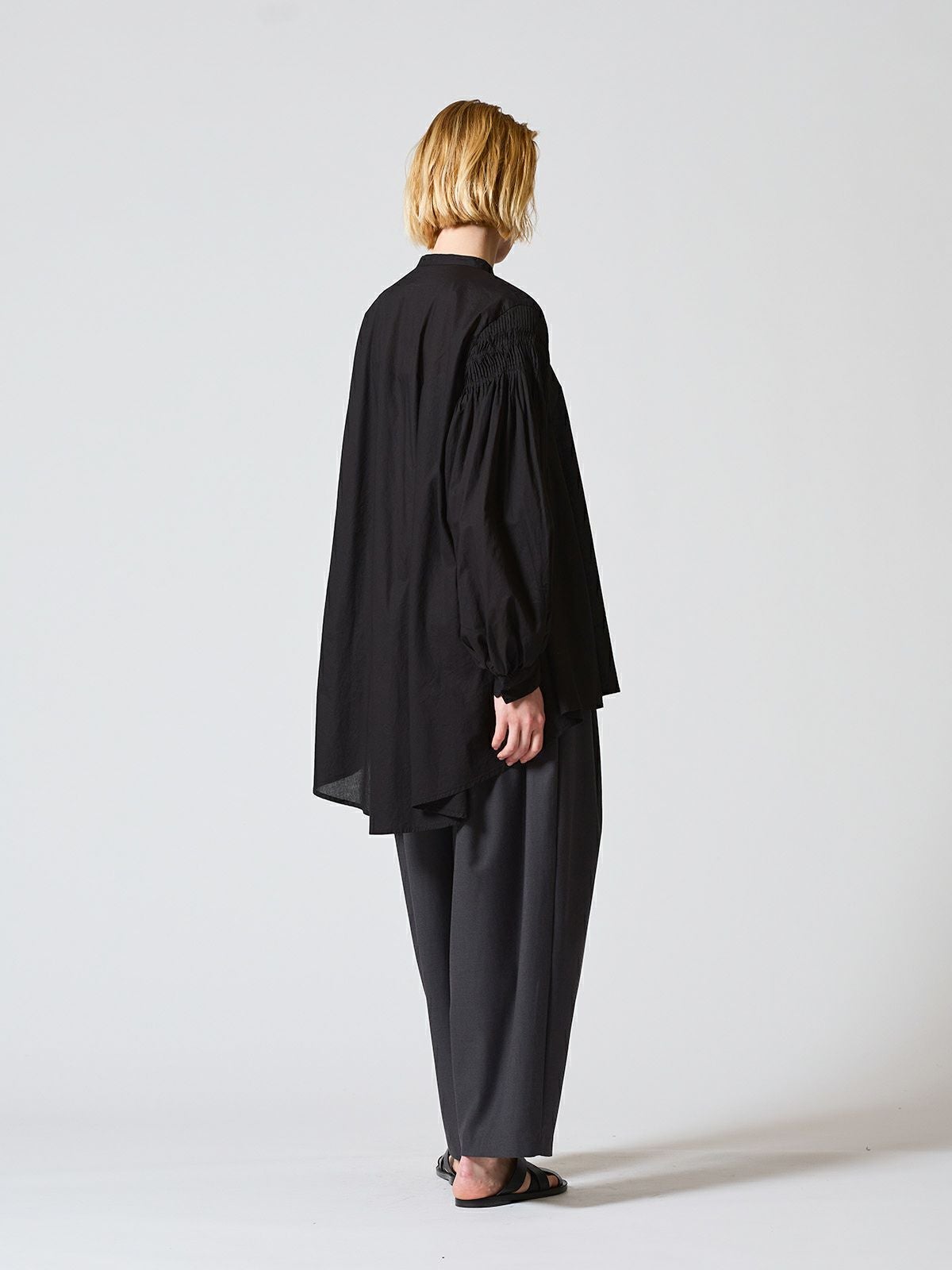 mizuiro ind ピンタックパフスリーブシャツ｜ MARcourt ONLINE STORE