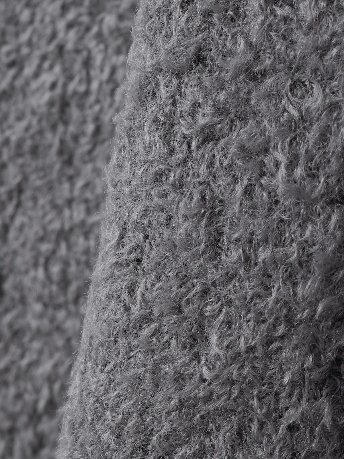 mizuiro ind へアリーVネックベスト｜ MARcourt ONLINE STORE