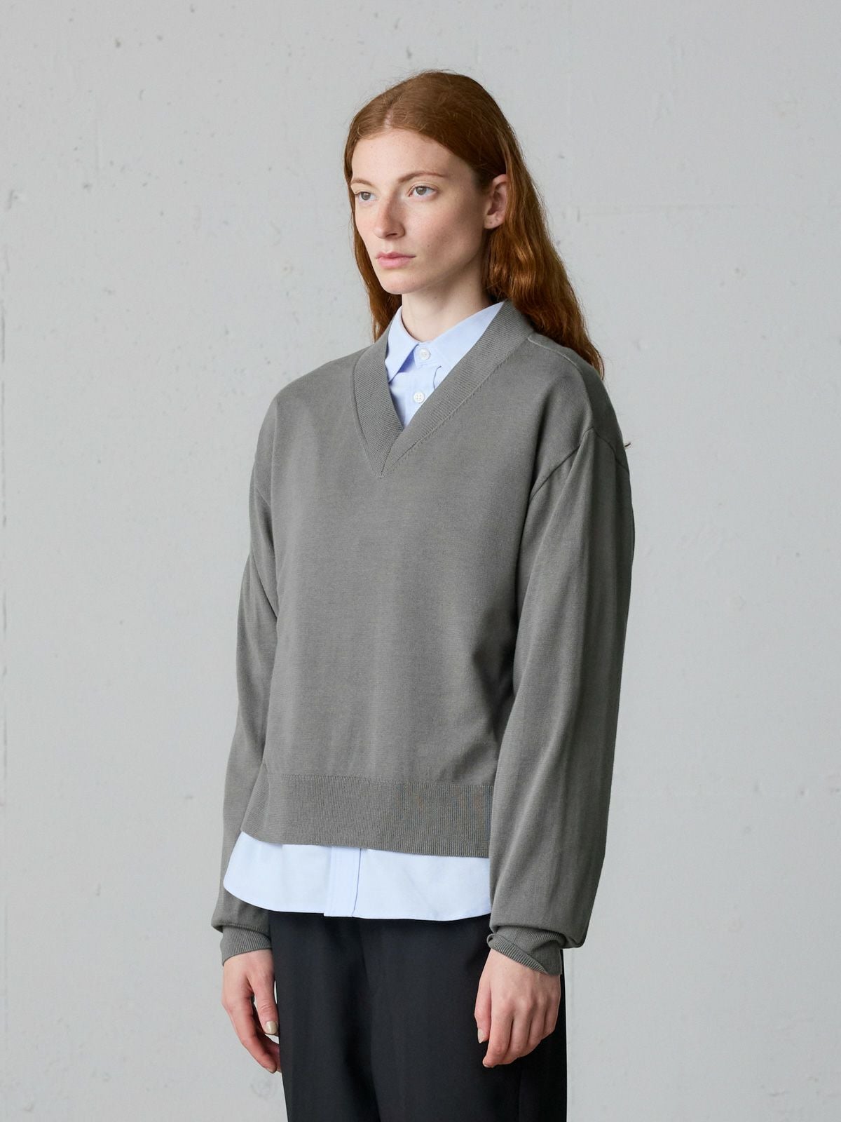 3/9(月)正午販売終了】MidiUmi Vネックニットプルオーバー｜ MARcourt