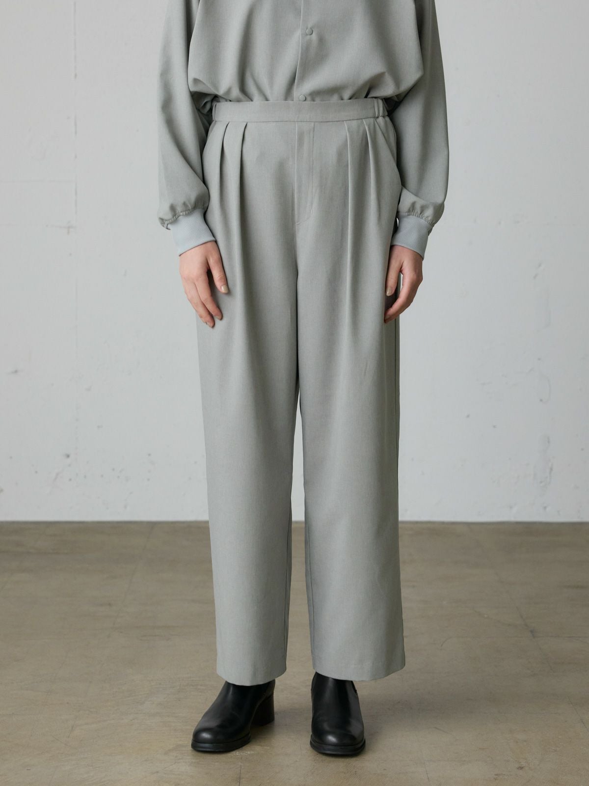 MidiUmi ワイドスラックスパンツ｜ MARcourt ONLINE STORE