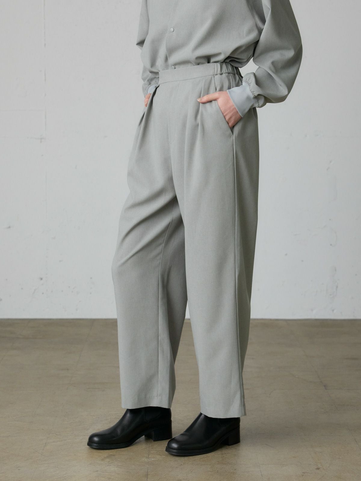 パンツ loinarmis 000000014097-13.jpg?size=l&w=