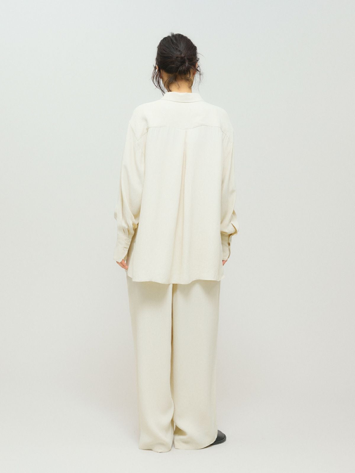 MIDIUMISOLID for Ladies リラックスジャカードシャツ｜ MARcourt
