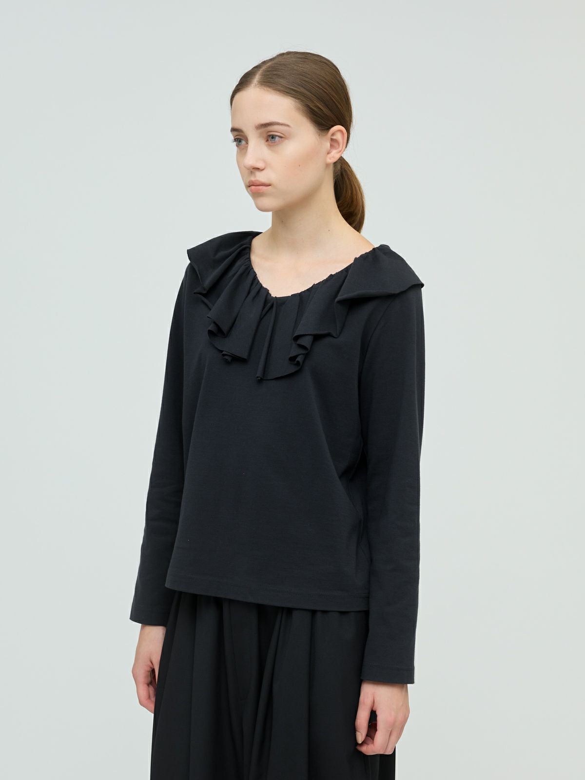 mizuiro ind フリルカラーロングスリーブプルオーバー｜ MARcourt