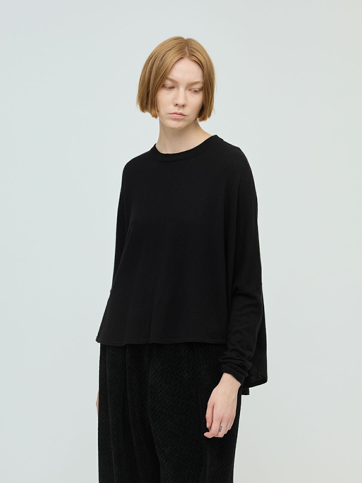 mizuiro ind フロントシームコクーンプルオーバー｜ MARcourt ONLINE