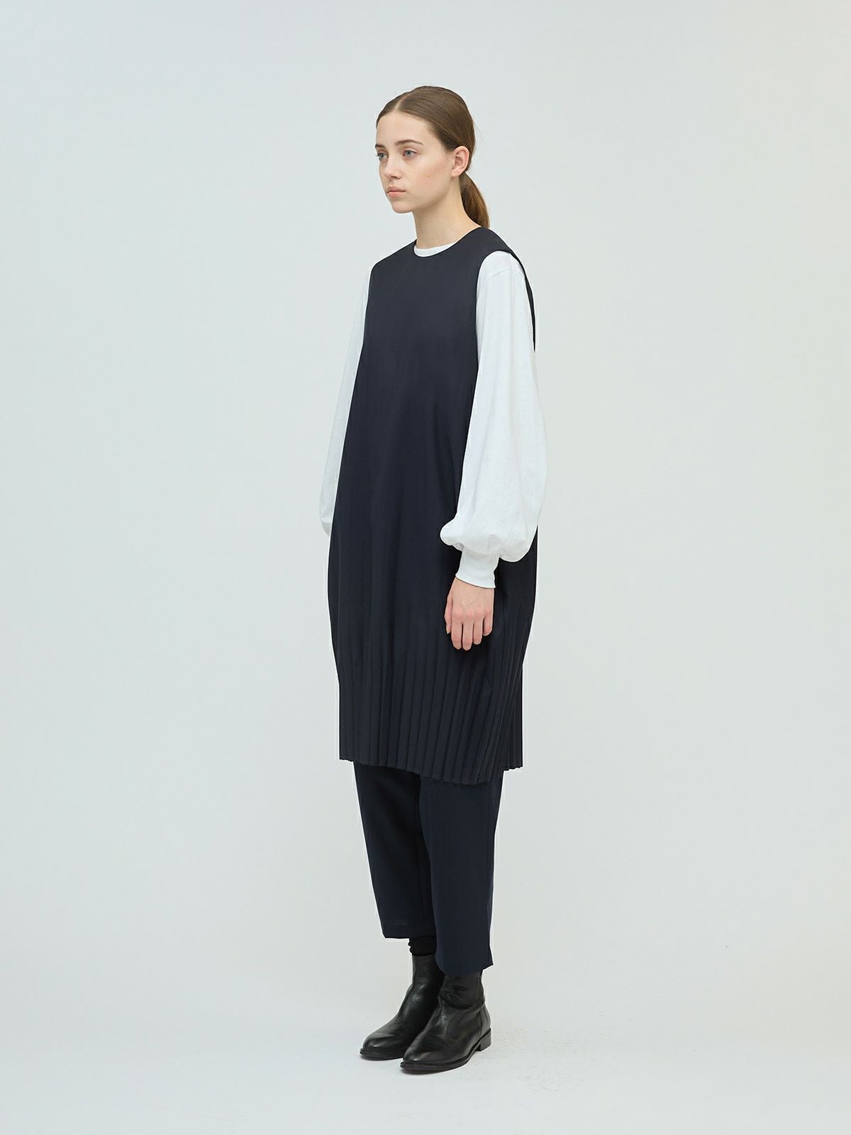 mizuiro ind プリーツヘムノースリーブワンピース｜ MARcourt ONLINE
