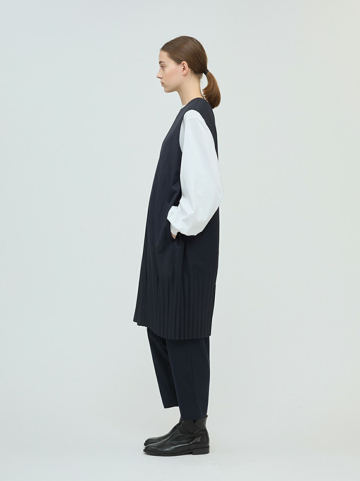 mizuiro ind プリーツヘムノースリーブワンピース｜ MARcourt ONLINE