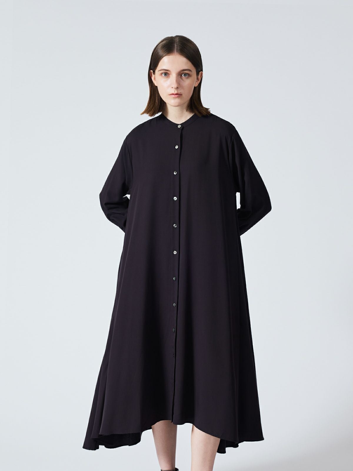 mizuiro ind T/Rスタンドカラーフレアワンピース｜ MARcourt ONLINE