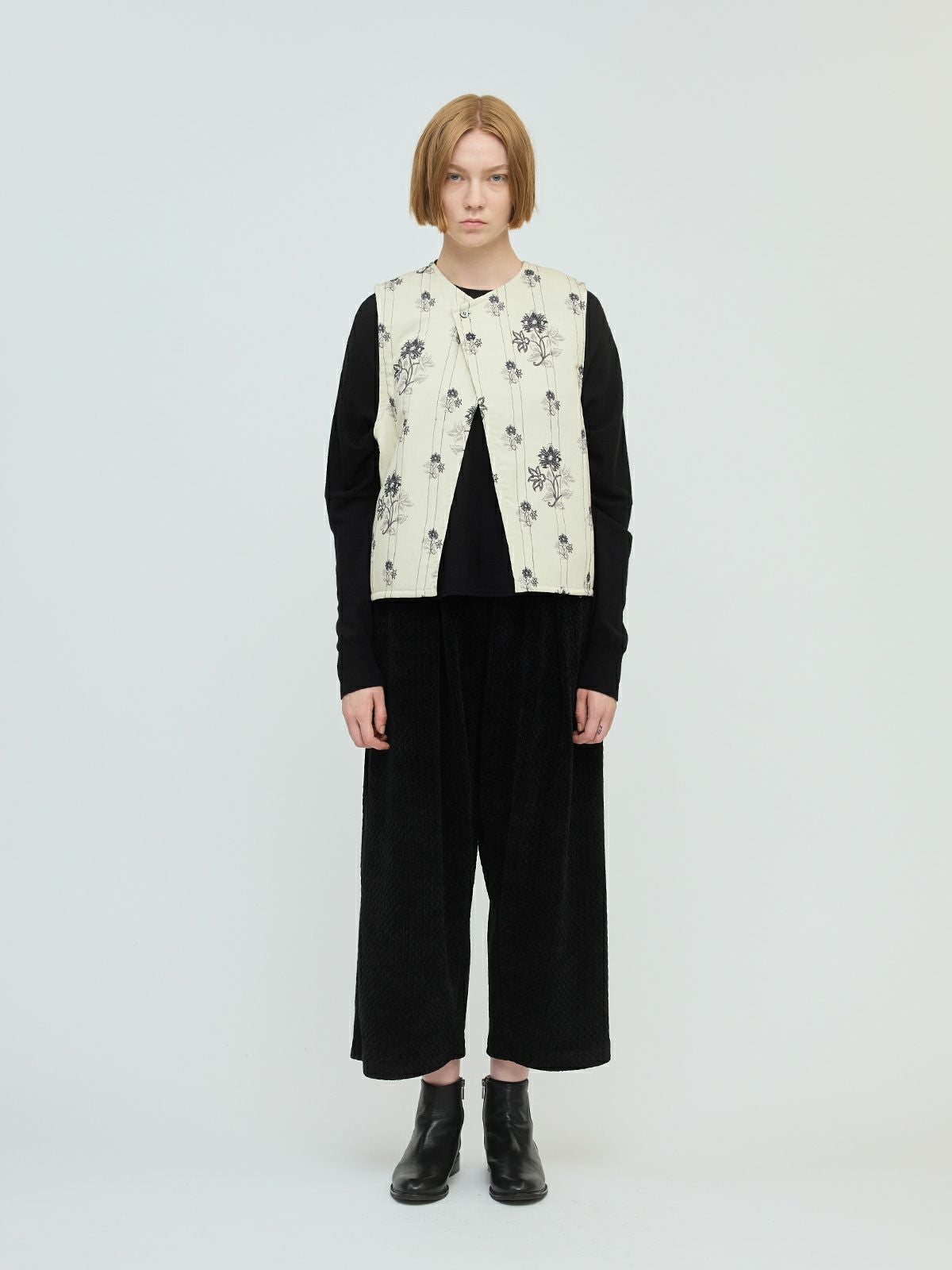 mizuiro ind 2WAYプリントキルティングベスト｜ MARcourt ONLINE STORE