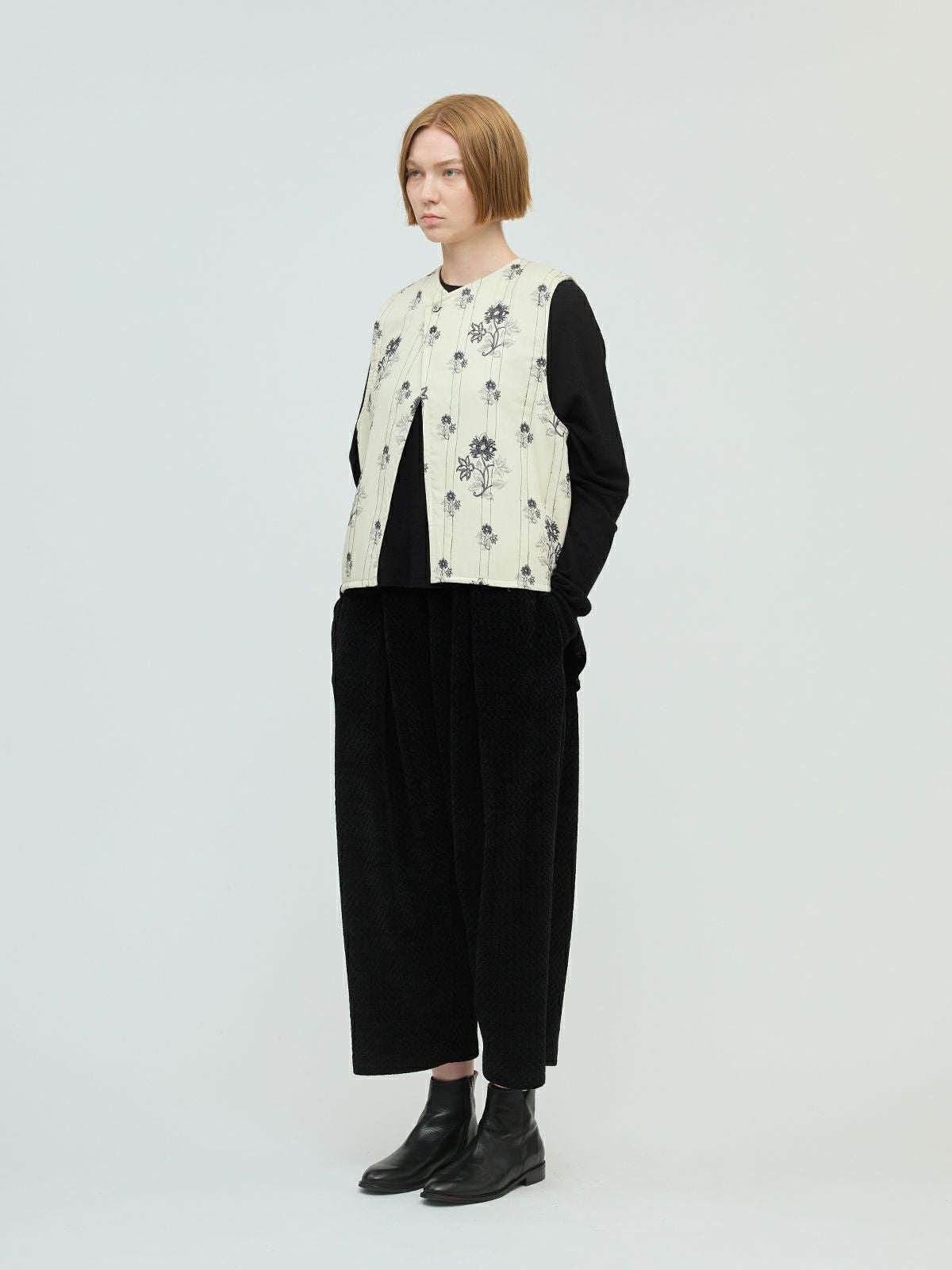 mizuiro ind 2WAYプリントキルティングベスト｜ MARcourt ONLINE STORE