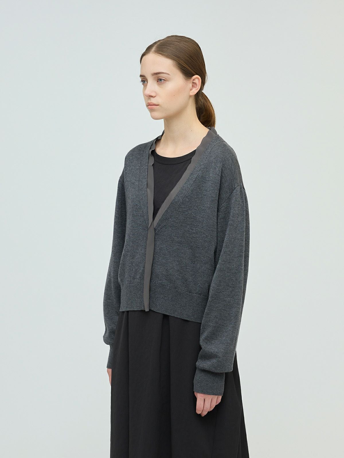 mizuiro ind シフォンフリルVネックカーディガン｜ MARcourt ONLINE
