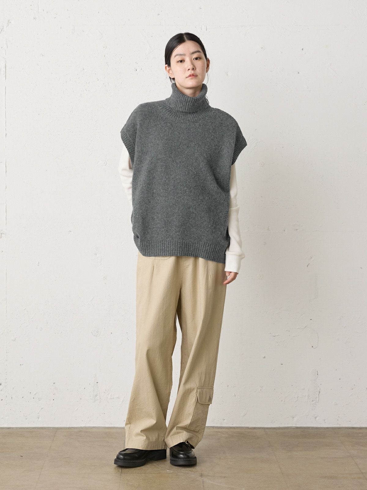 MidiUmi ハイネックニットベスト｜ MARcourt ONLINE STORE