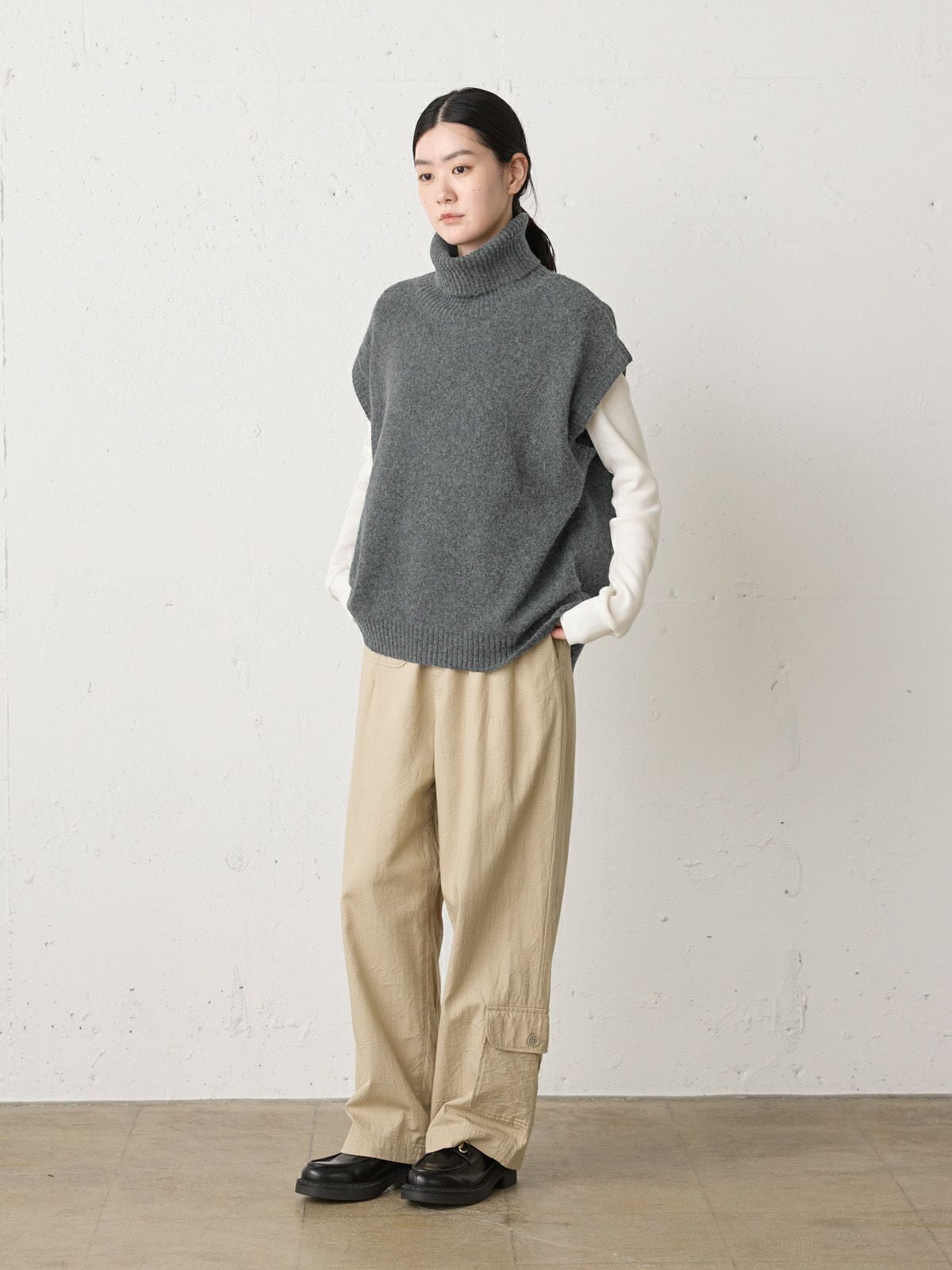 MidiUmi ハイネックニットベスト｜ MARcourt ONLINE STORE