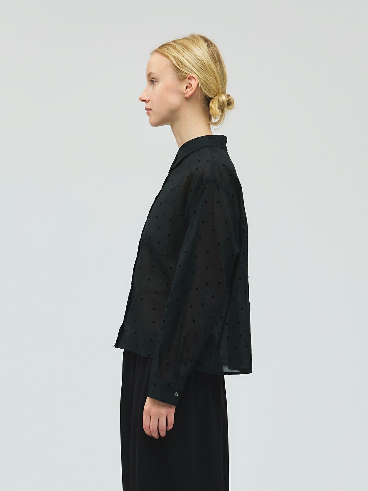 mizuiro ind フロッキードットプリントシャツ｜ MARcourt ONLINE STORE