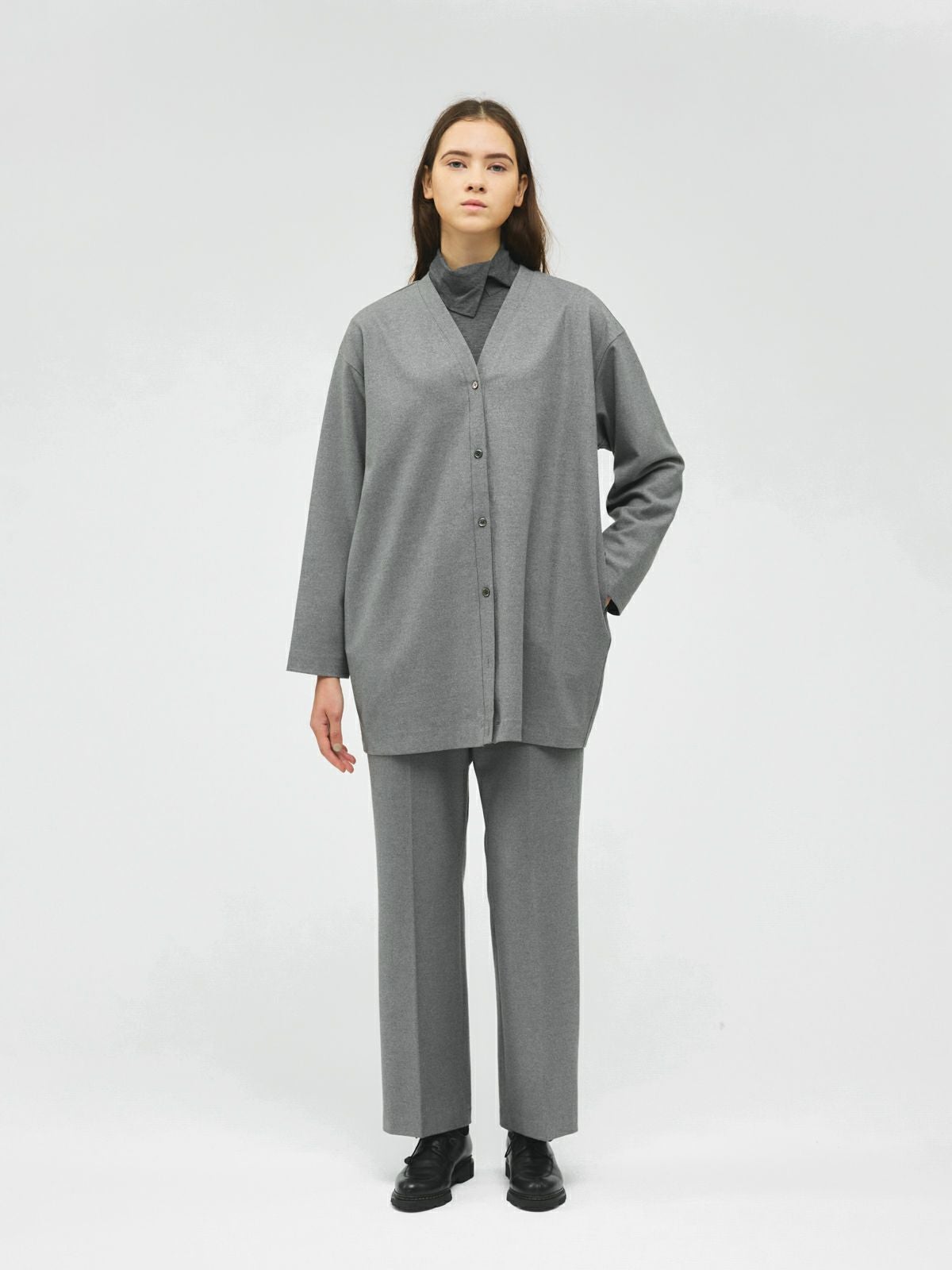 ♡2023ss♡新品♡アシンメトリープルオーバー38 mizuiro ind アシンメトリーシャツプルオーバー｜ MARcourt ONLINE