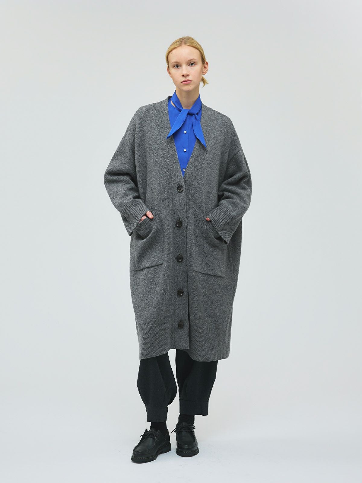 mizuiro ind ワイドVネックカーディガン｜ MARcourt ONLINE STORE