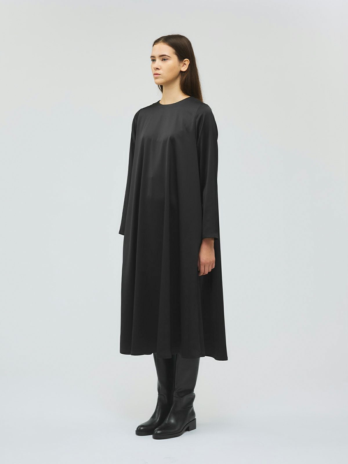 mizuiro ind Aラインワンピース｜ MARcourt ONLINE STORE - マーコート