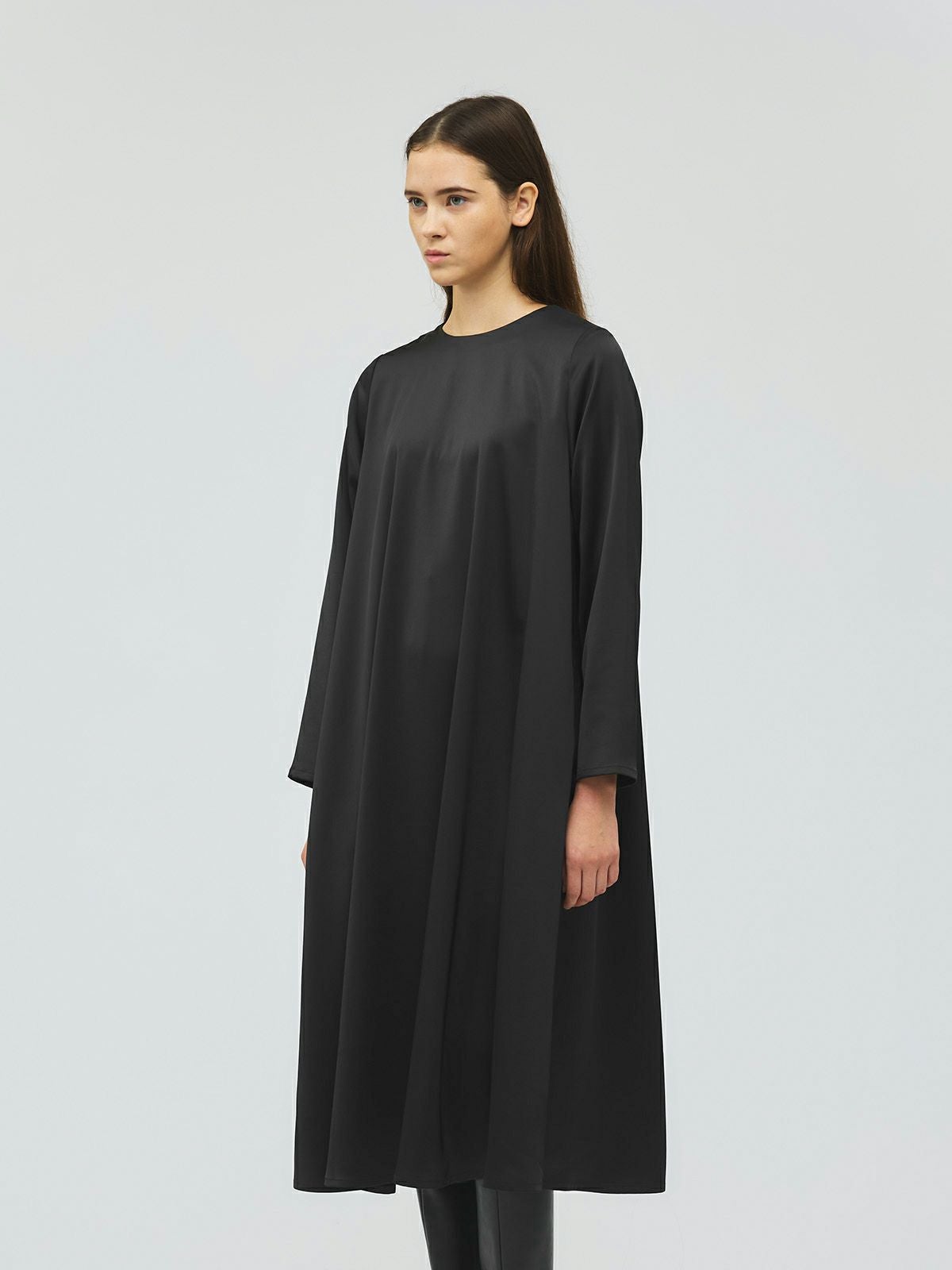 3/9(月)正午販売終了】mizuiro ind Aラインワンピース｜ MARcourt