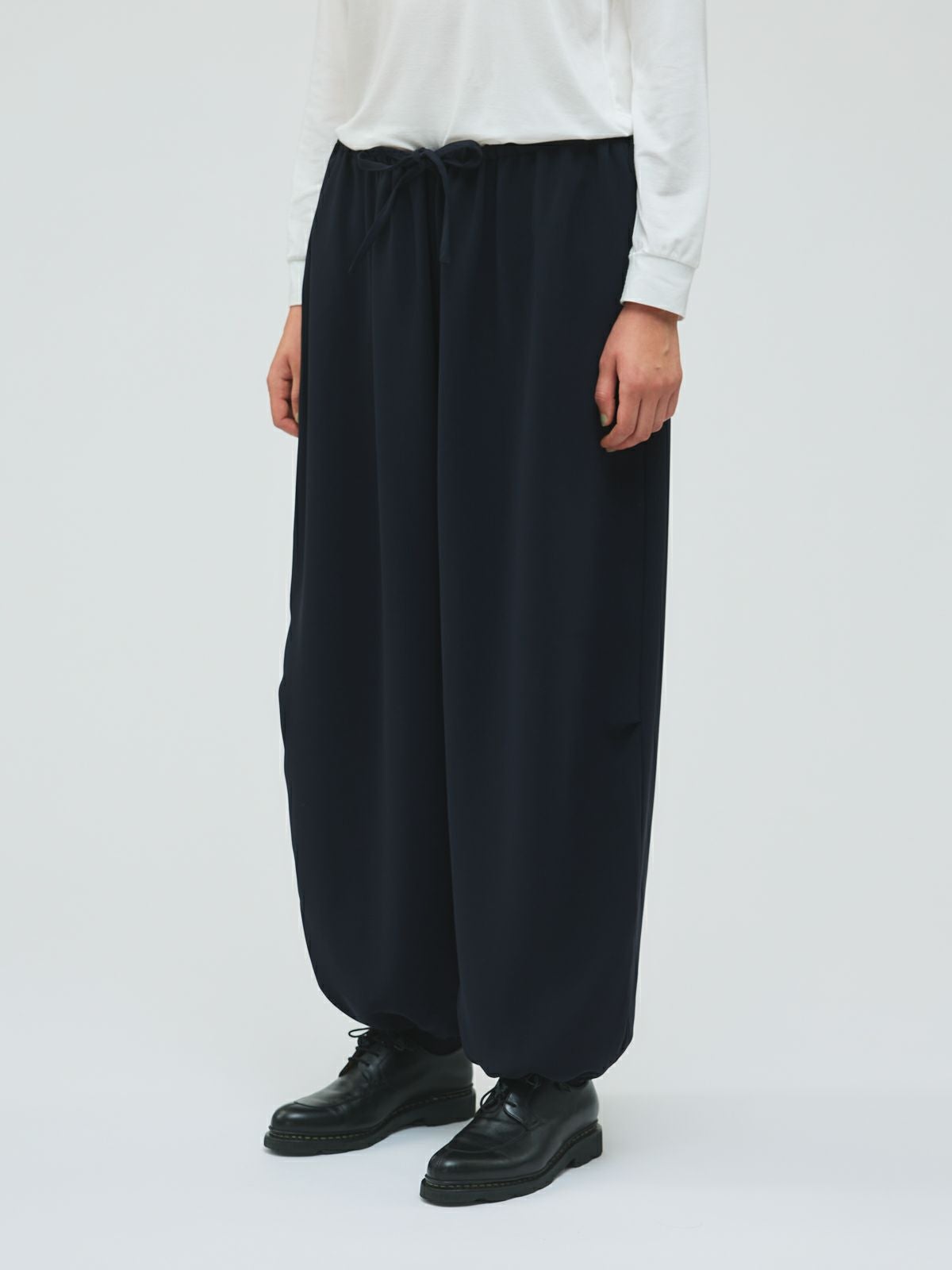 mizuiro ind ドローストリングヘムパンツ｜ MARcourt ONLINE STORE