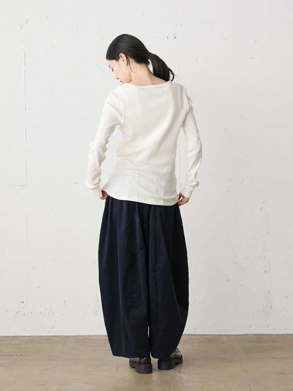 MidiUmi コーデュロイコクーンパンツ｜ MARcourt ONLINE STORE