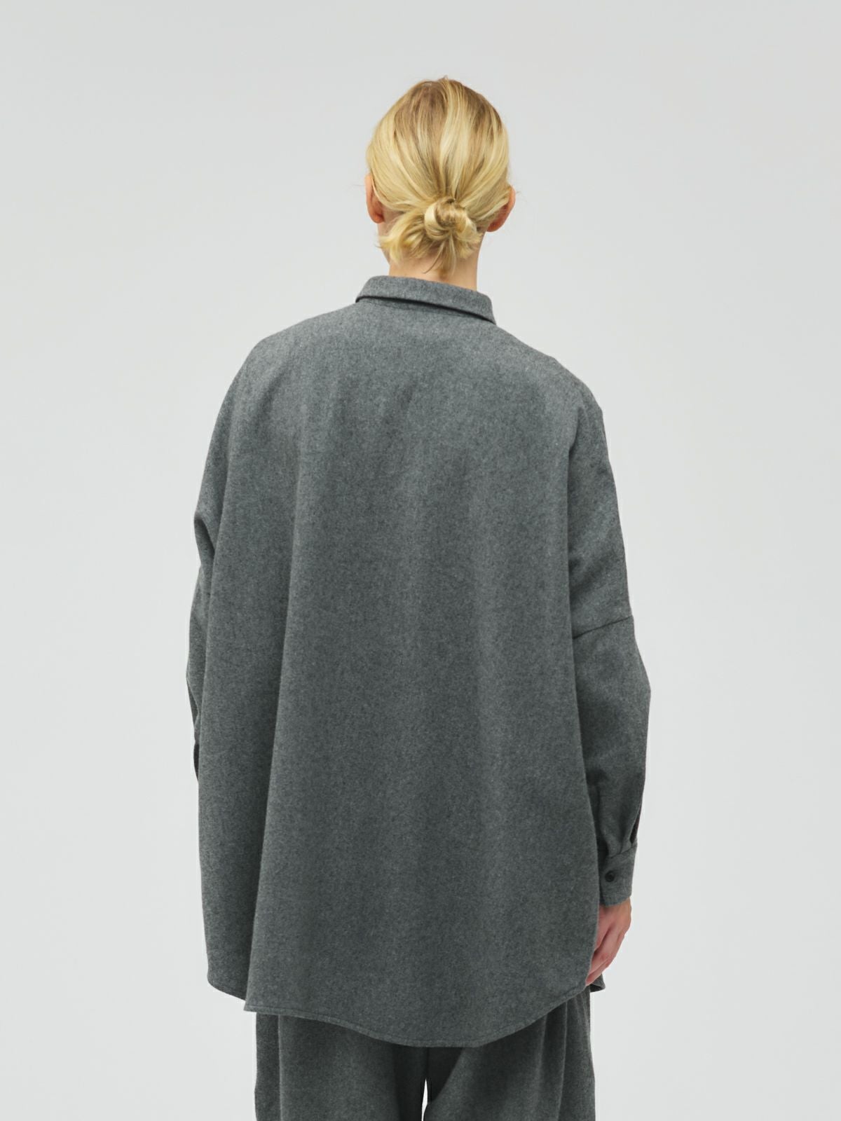 mizuiro ind ポケット付きワイドシャツ｜ MARcourt ONLINE STORE