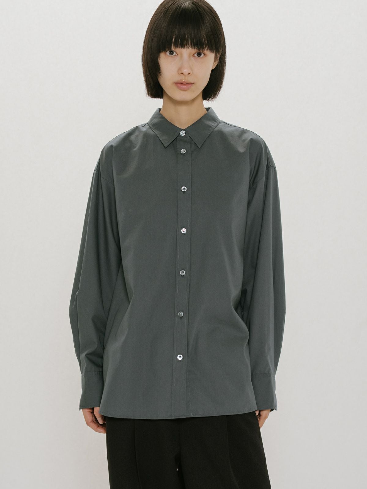 MIDIUMISOLID for Ladies ベーシックバックギャザーシャツ｜ MARcourt
