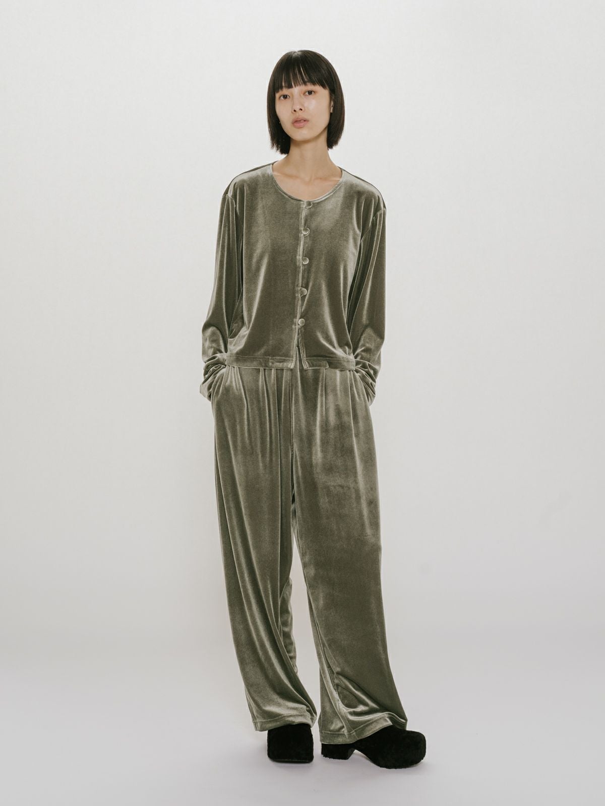 メロディー 12月末まで MIDIUMISOLID for Ladies リラックスベロアパンツ｜ MARcourt ONLINE