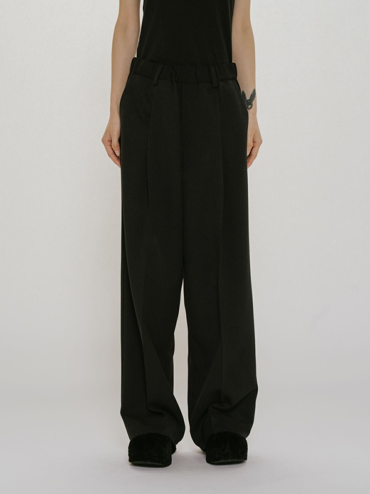 MIDIUMISOLID for Ladies ストレートイージーパンツ｜ MARcourt ONLINE