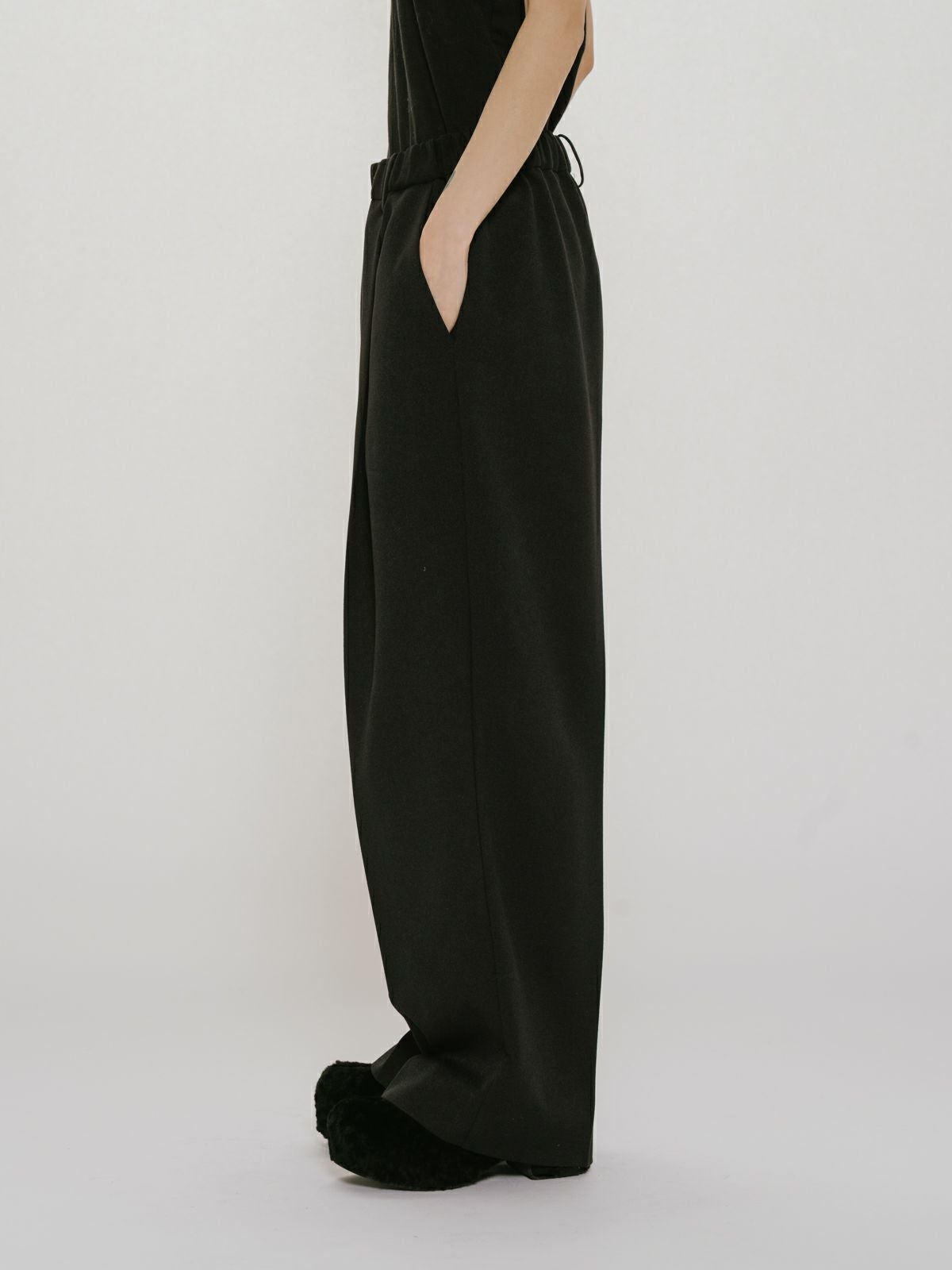MIDIUMISOLID for Ladies ストレートイージーパンツ｜ MARcourt ONLINE