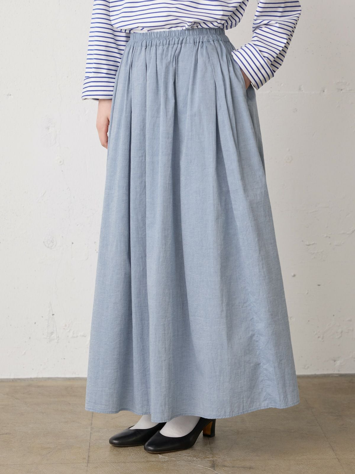 MidiUmi シャンブレーギャザースカート| MARcourt ONLINE STORE MidiUmi シャンブレーギャザースカート| MARcourt ONLINE STORE