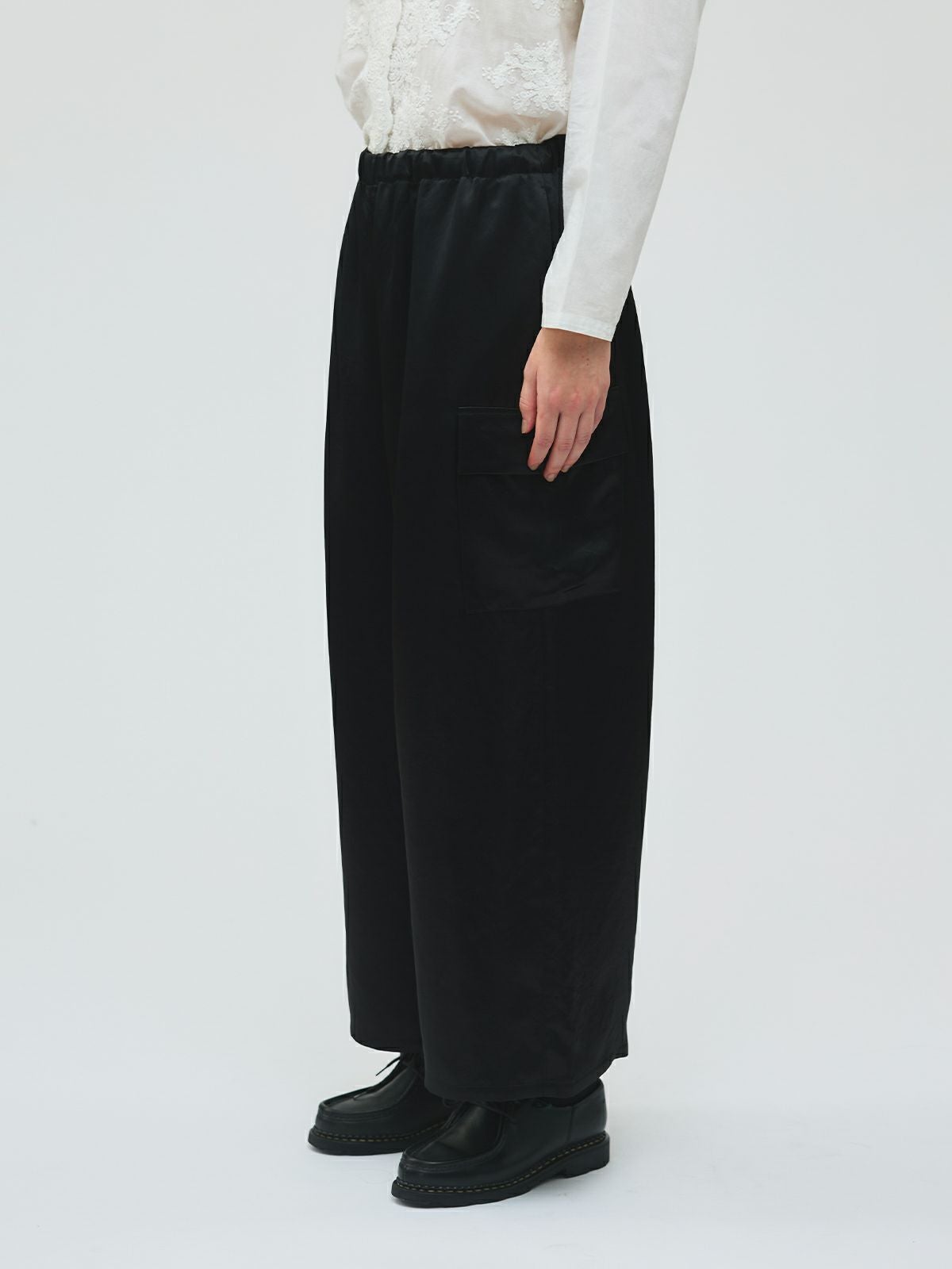mizuiro ind サテンカーゴパンツ| MARcourt ONLINE STORE mizuiro ind サテンカーゴパンツ| MARcourt ONLINE STORE