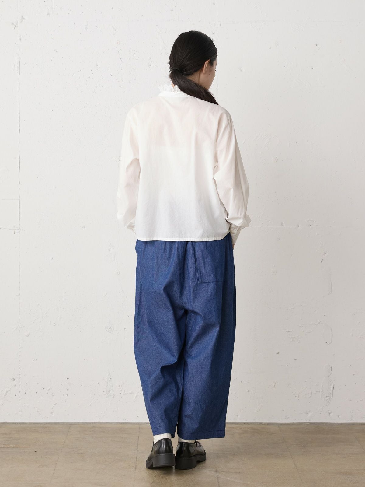 MidiUmi ピンタックレースシャツ｜ MARcourt ONLINE STORE