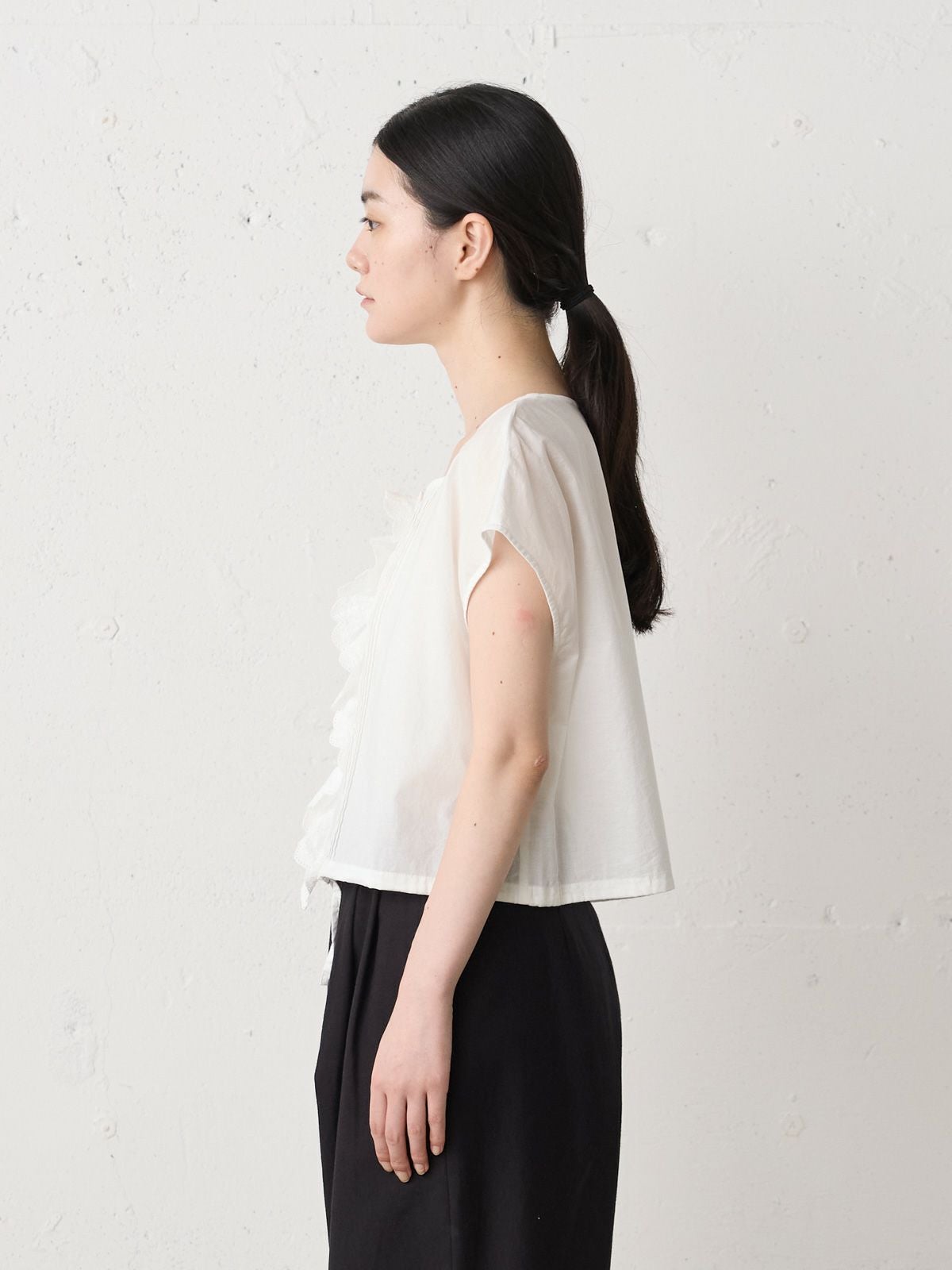 MidiUmi ピンタックレースベスト｜ MARcourt ONLINE STORE