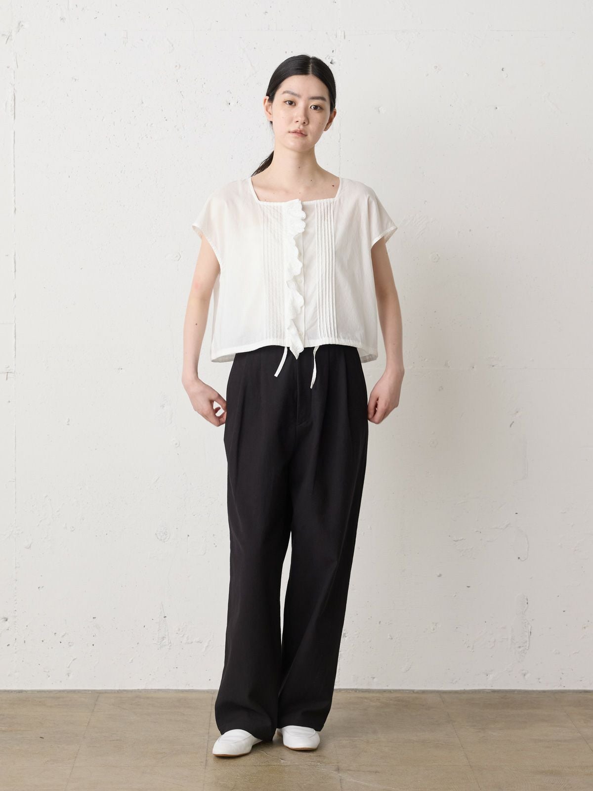 MidiUmi ピンタックレースベスト｜ MARcourt ONLINE STORE