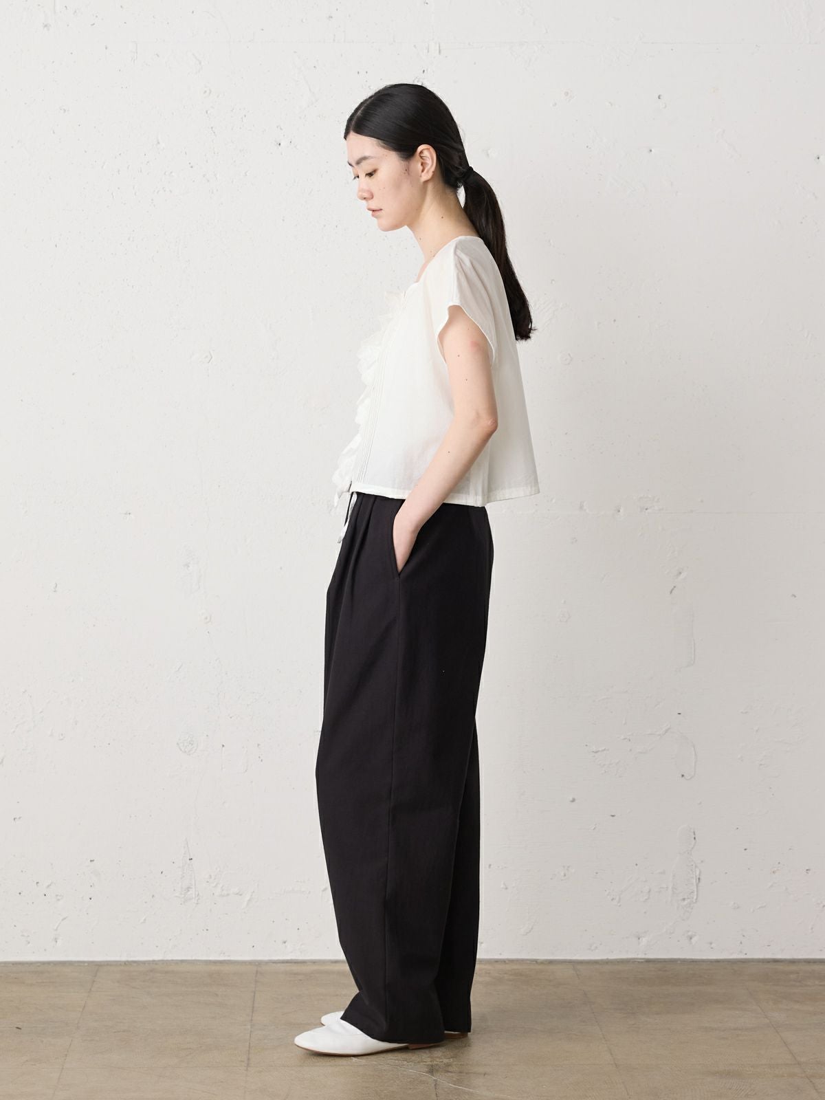 MidiUmi ピンタックレースベスト｜ MARcourt ONLINE STORE