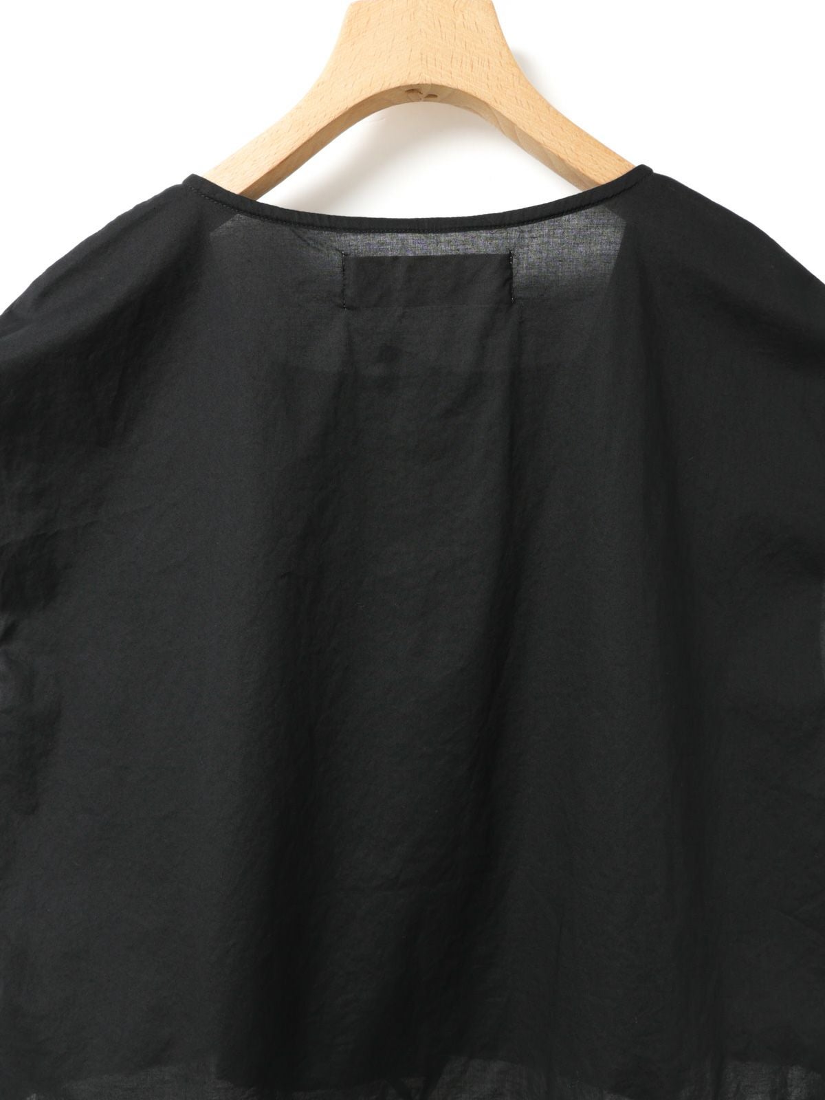 MidiUmi ピンタックレースベスト｜ MARcourt ONLINE STORE