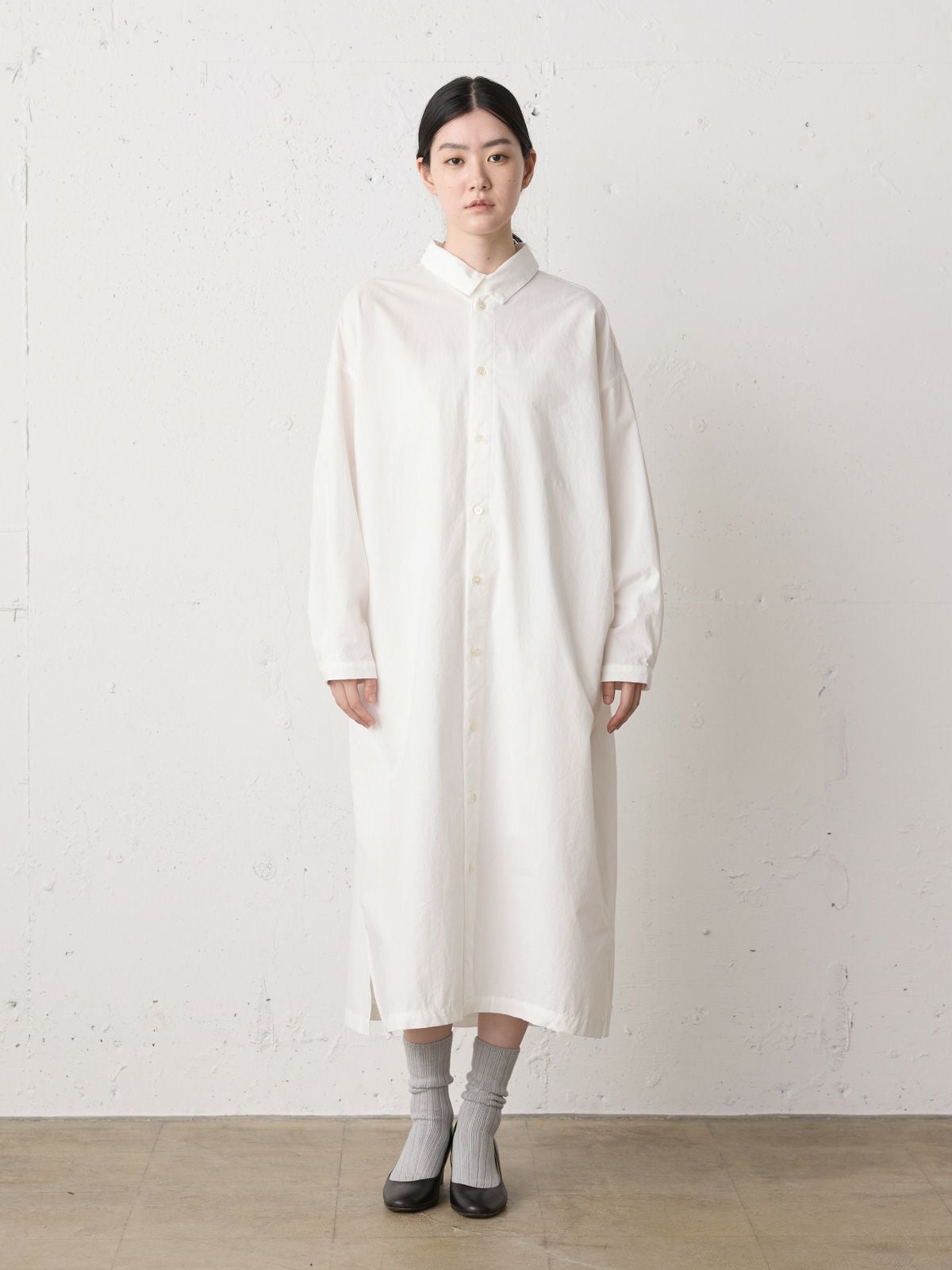 MidiUmi シャンブレーギャザーワンピース｜ MARcourt ONLINE STORE