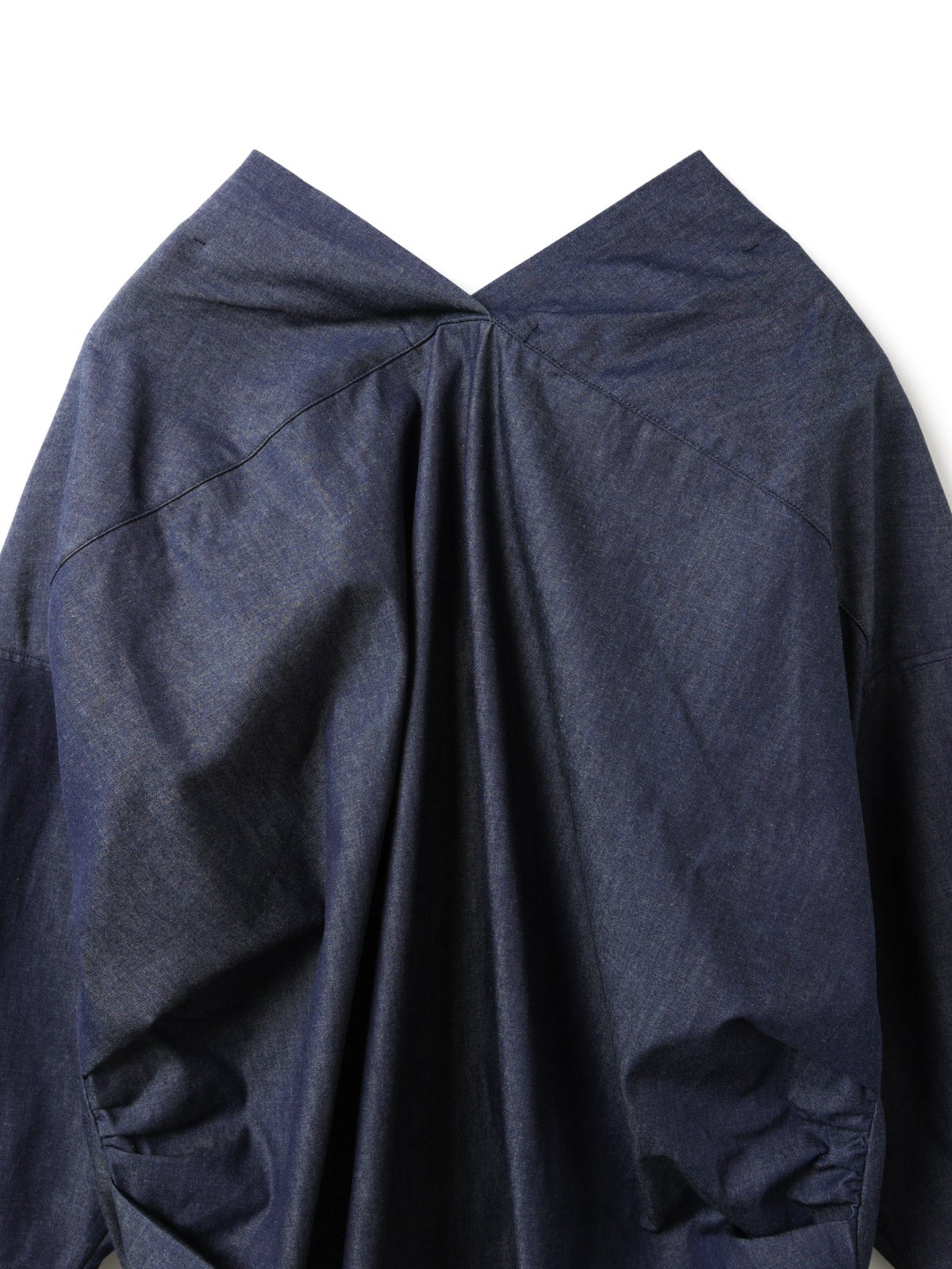 mizuiro ind Vネックデニムシャツ｜ MARcourt ONLINE STORE