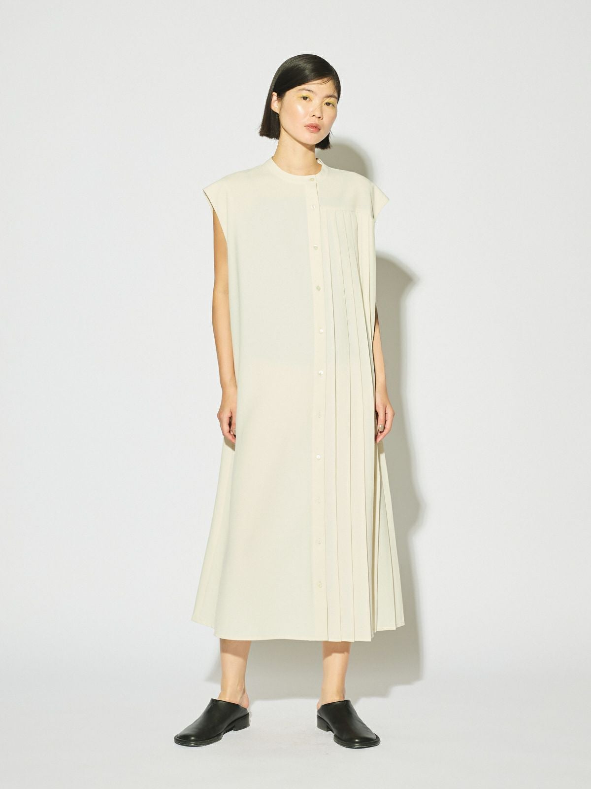 MIDIUMISOLID for Ladies アシンメトリープリーツノースリーブ