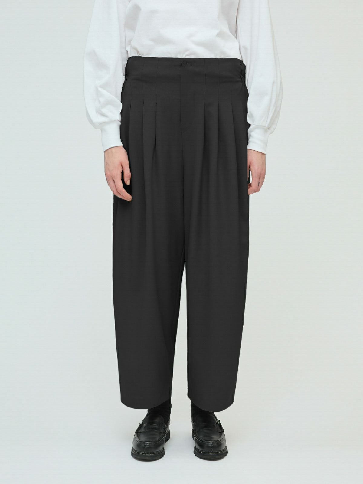 mizuiro ind ハイウエストタックパンツ｜ MARcourt ONLINE STORE