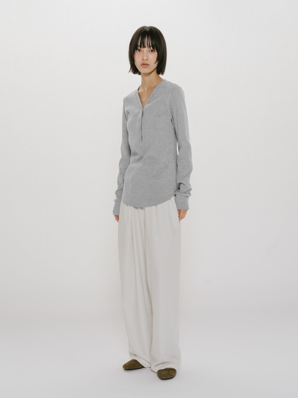 MIDIUMISOLID for Ladies リブヘンリーネックプルオーバー｜ MARcourt