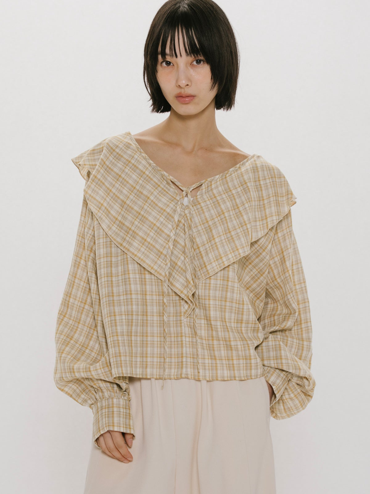 MIDIUMISOLID for Ladies チェックビッグフリルカラーブラウス
